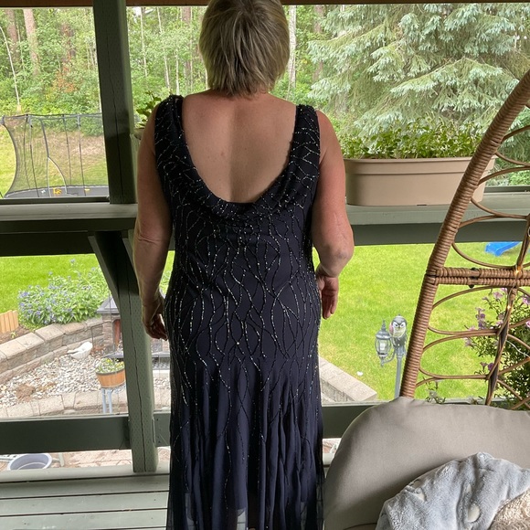 Evening Dress - Picture 7 of 11